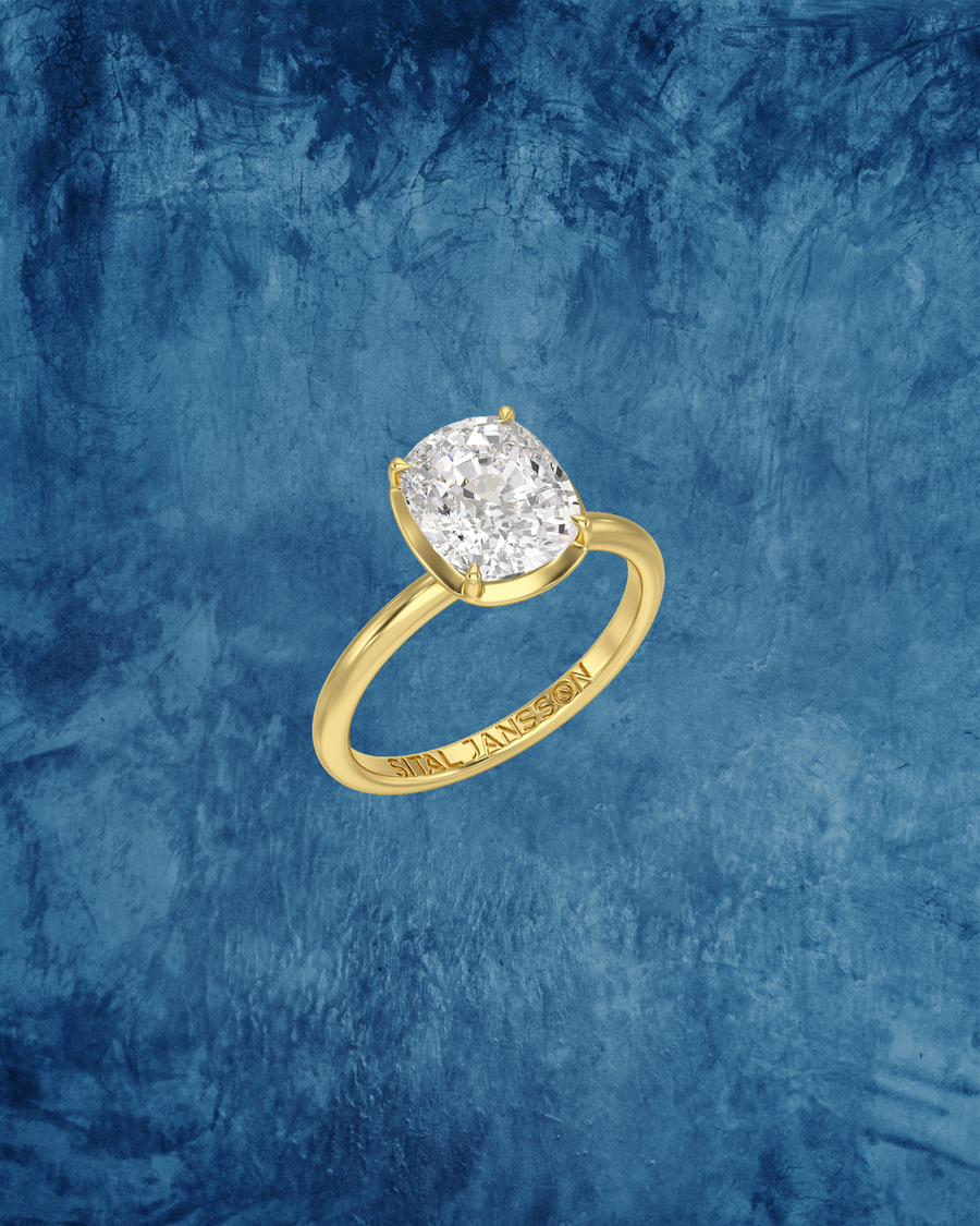 Gul — Solitaire Engagement Ring | Sital Jansson