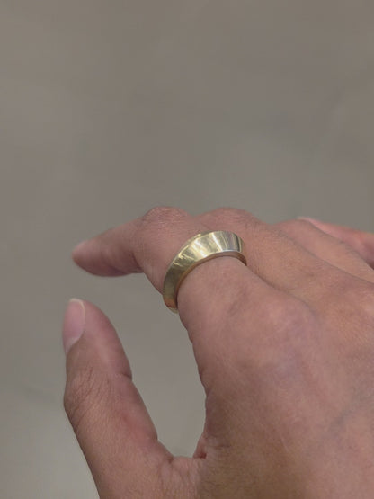 Teja — Tapered Knife Edge Band | Sital Jansson